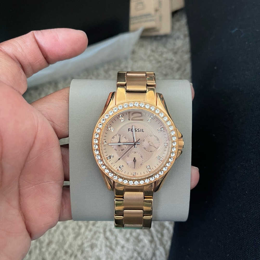 Gold Fossil oversized watch